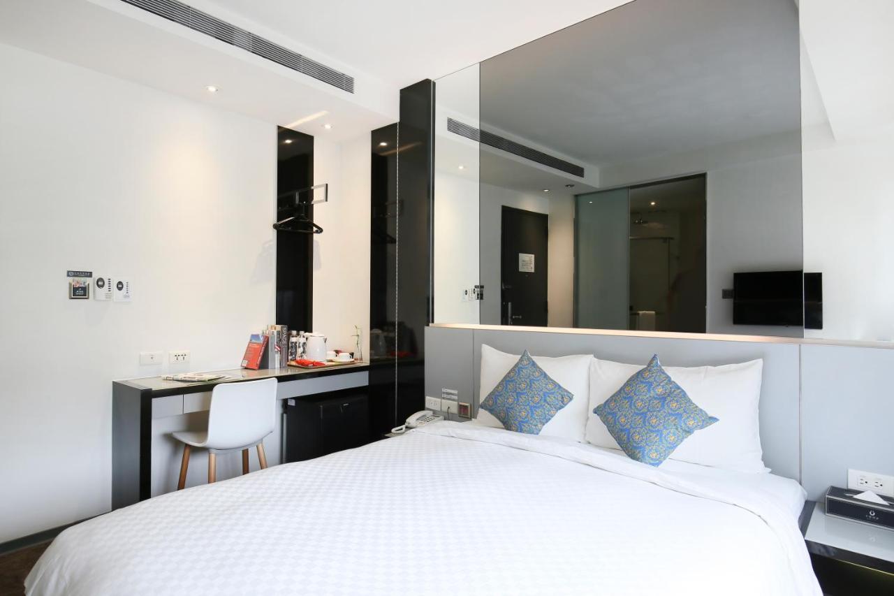 Cityinn Hotel Plus - Taichung Station Branch Екстериор снимка