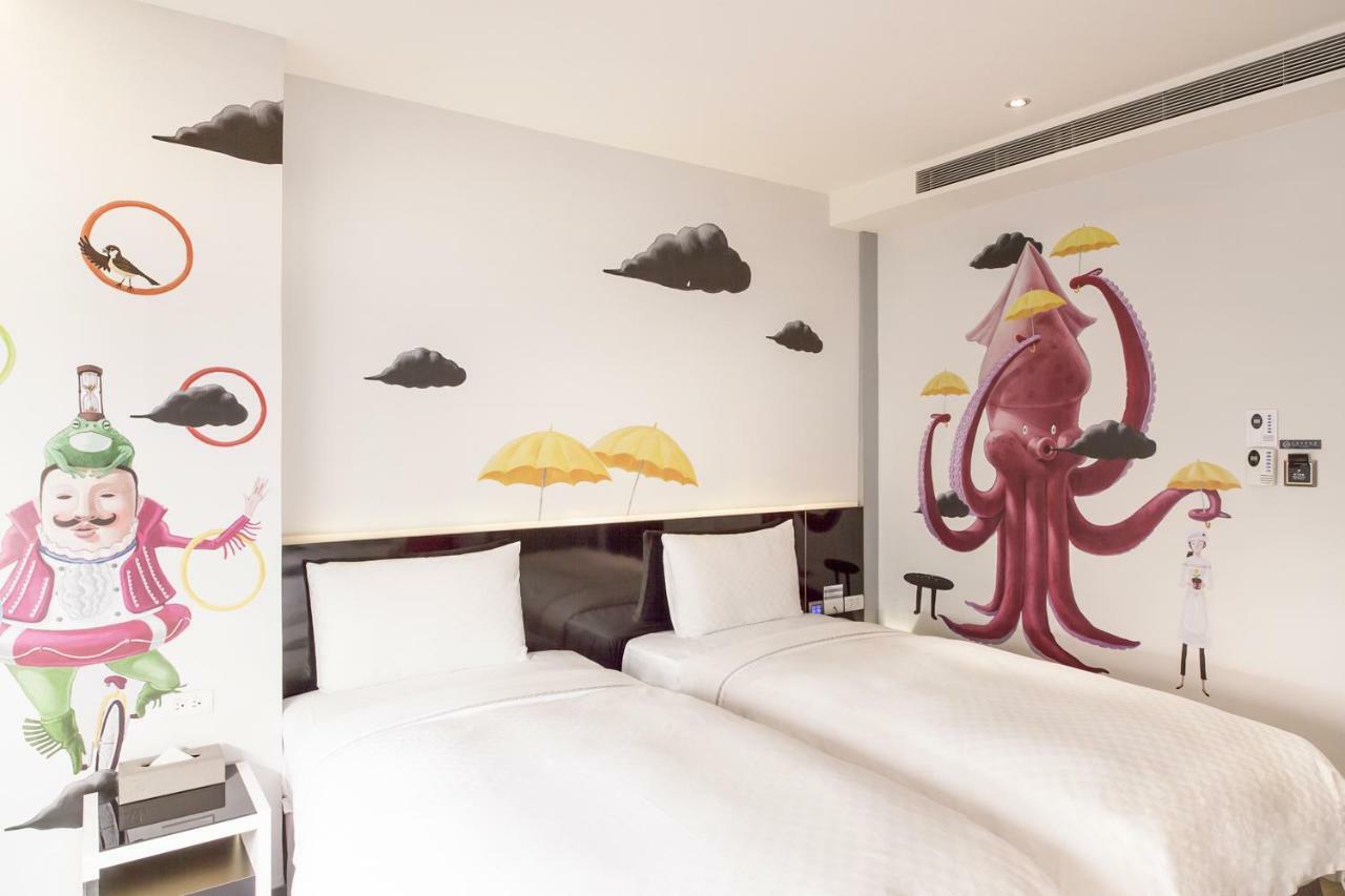 Cityinn Hotel Plus - Taichung Station Branch Екстериор снимка