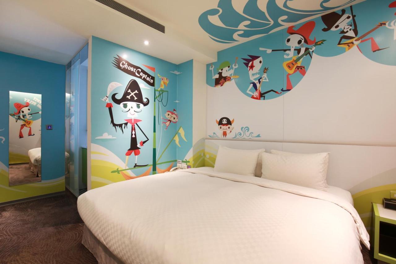 Cityinn Hotel Plus - Taichung Station Branch Екстериор снимка