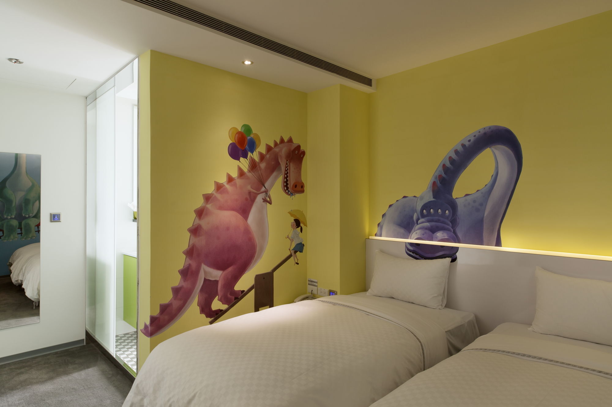 Cityinn Hotel Plus - Taichung Station Branch Екстериор снимка